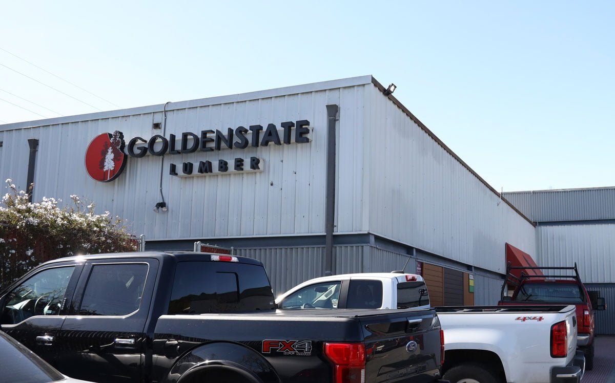 Building signage at GSL San Rafael