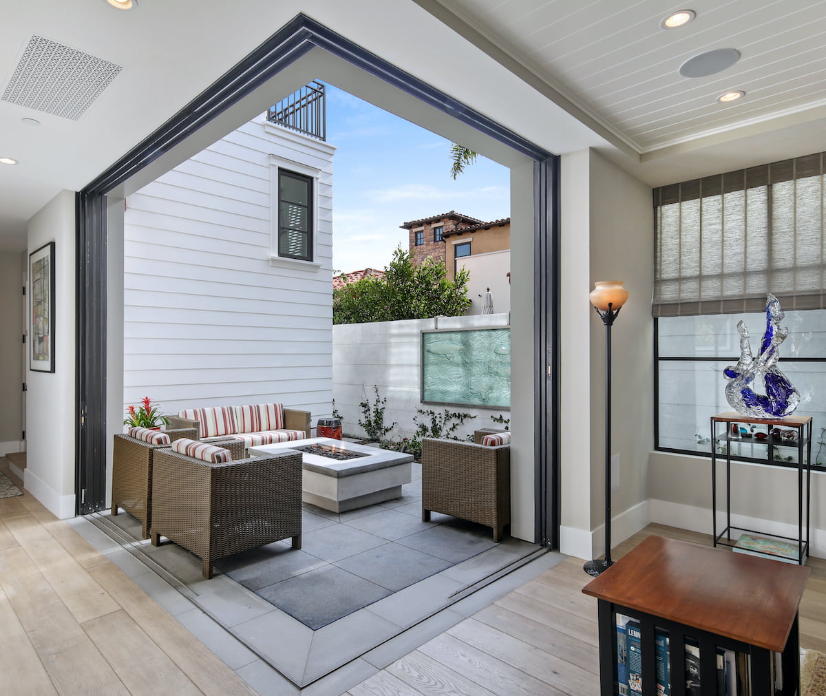 Euroline sliding glass door open
