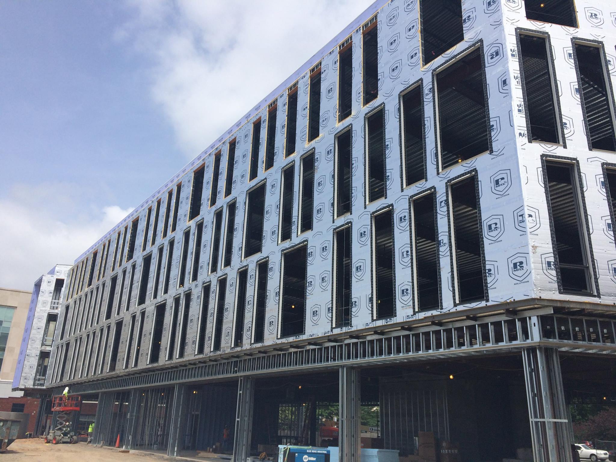Rmax barrier on commercial building