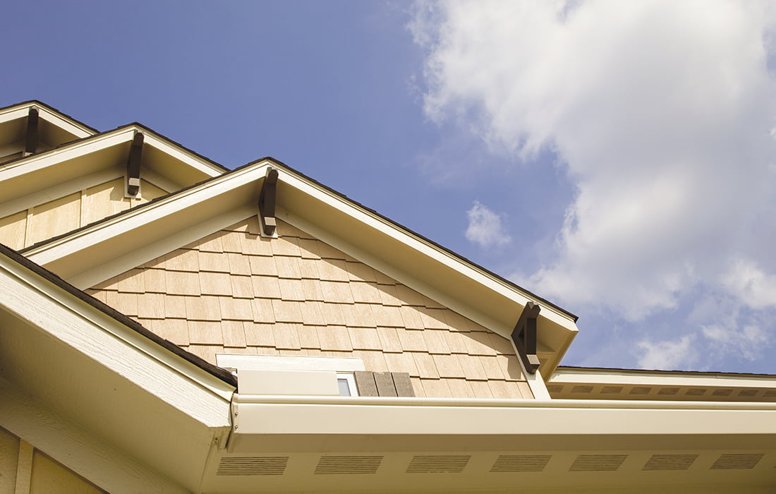 shakes siding closeup lp building