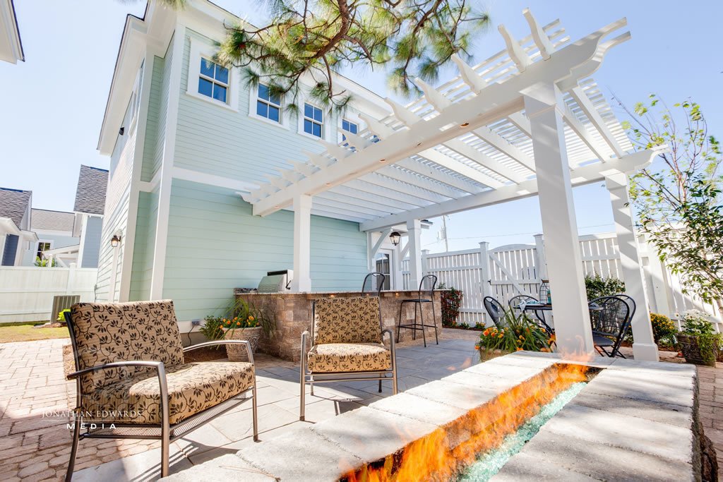 Allura ventilated soffit backyard bar