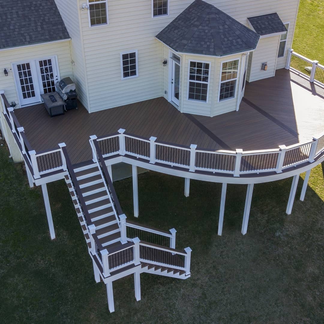 Fiberon decking Concordia in Burnt Umber
