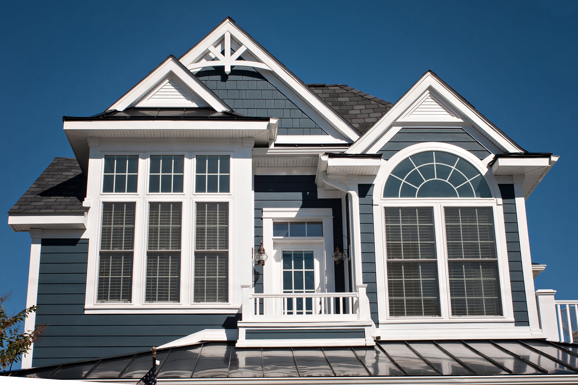 Tru Exterior trim blue house