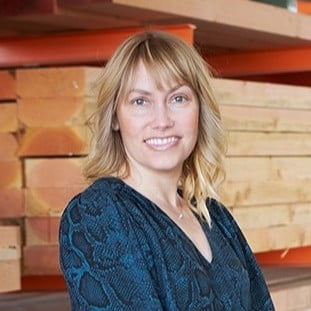 Jessica Scerri headshot full