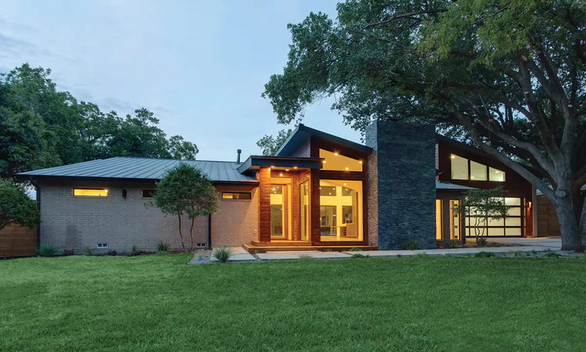 Outside view of home with Milgard Aluminum Windows