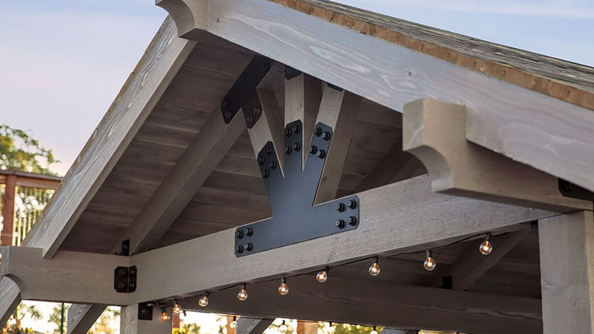 Closeup of Simpson Strong-Tie Outdoor Accents Avant Collection