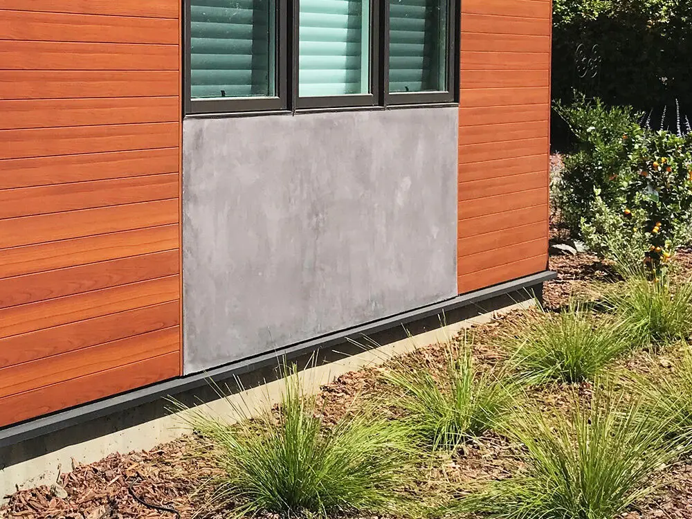 Joto-Vent System Continuous Foundation Vent on the outside of a new home